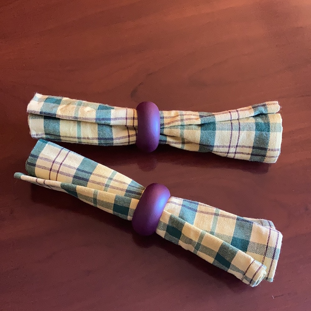 Set of 2 Napkins with Rings by Town & Country Home Plaid Farmhouse Cotton Large
